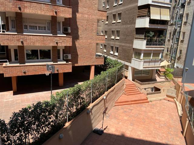 Piso en Alquiler en Via Augusta en Sant Gervasi- Galvany