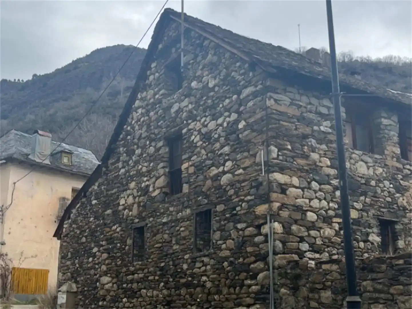 Vista exterior de Piso en venta en La Vall de Boí