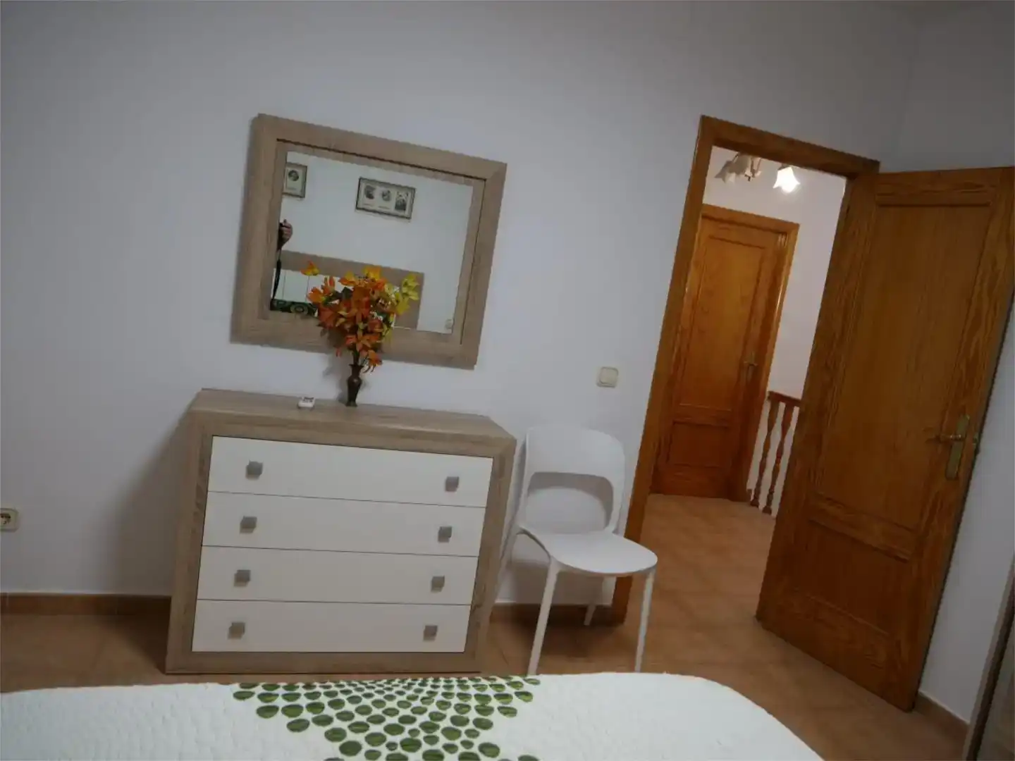 Schlafzimmer von Wohnung zur Miete in Baeza mit Privatgarten, Abstellraum und Möbliert