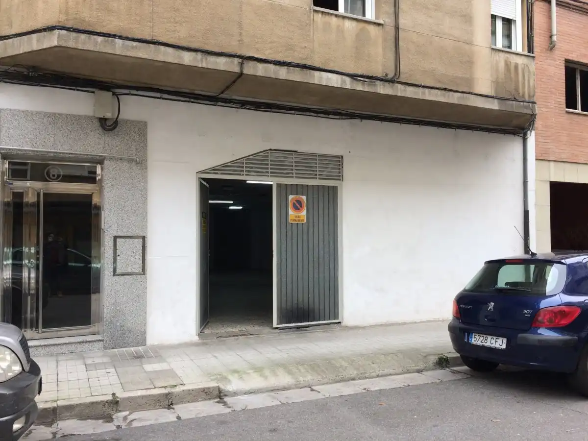 Local comercial en venda a Calle ROSALES, imagen 2