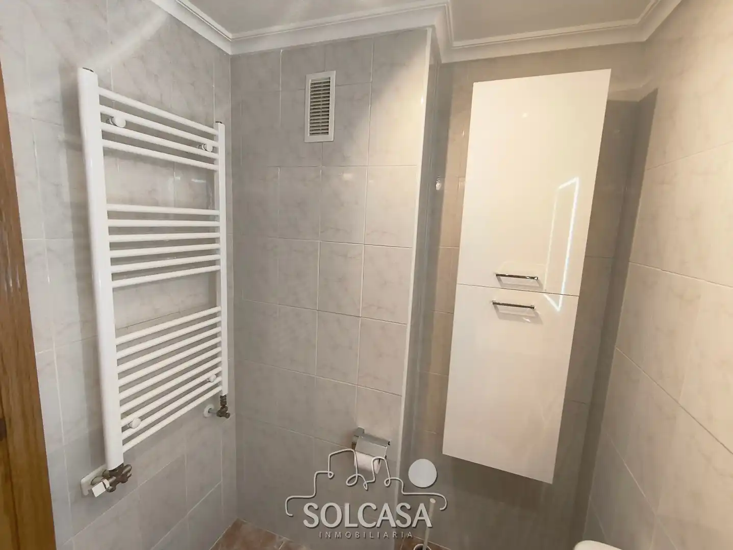 Bany de Pis en venda en Valladolid amb Calefacció, Parquet i Traster