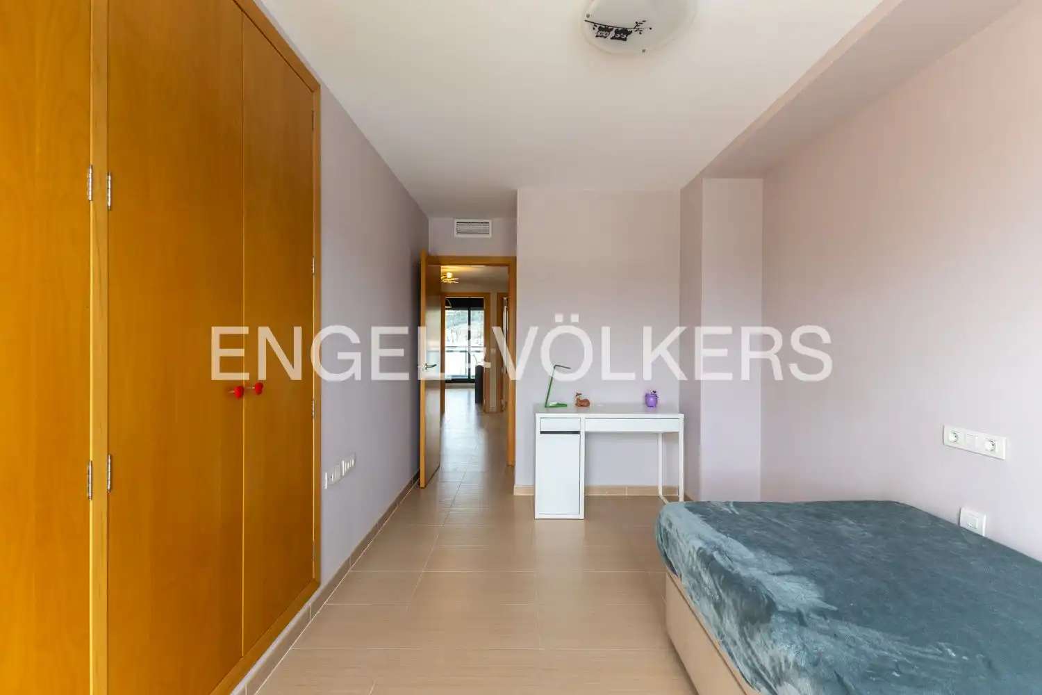 Wohnung zur Miete in Sagunto / Sagunt mit Klimaanlage, Heizung und Privatgarten