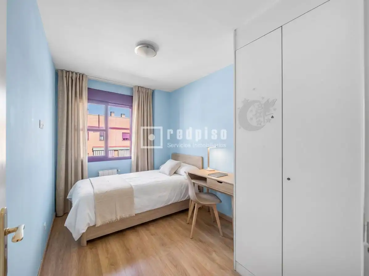 Habitación de Dúplex en venta en Alcorcón con Calefacción, Jardín privado y Parquet