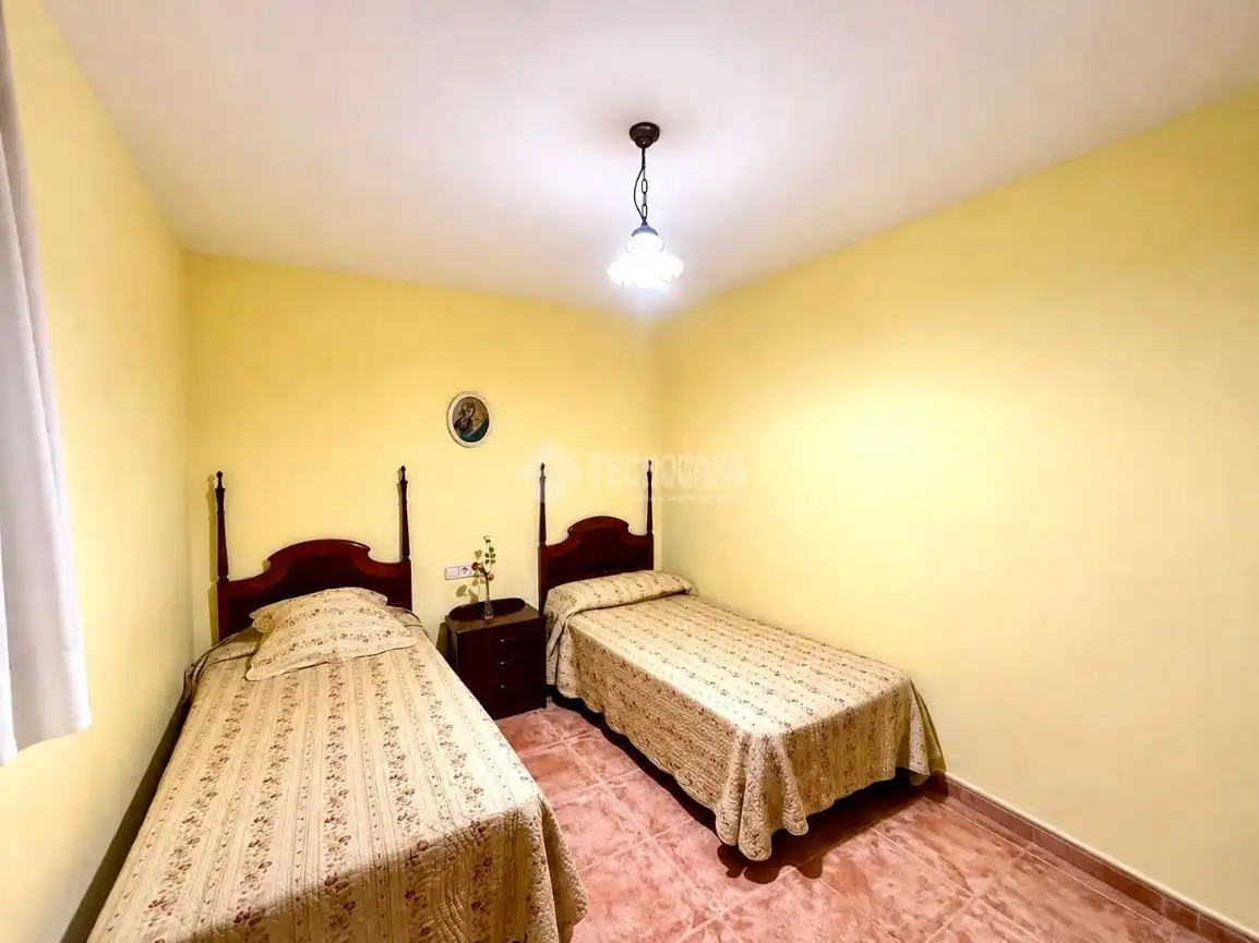 Bedroom of Houses for sale in Camargo  with Heating