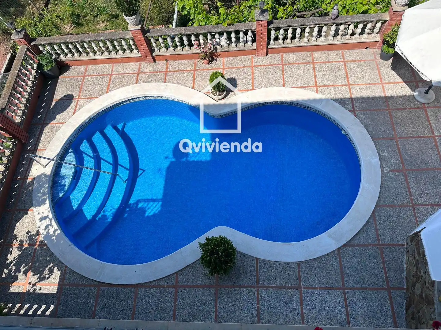Piscina de Casa o chalet en venta en Lliçà d'Amunt con Aire acondicionado, Trastero y Piscina
