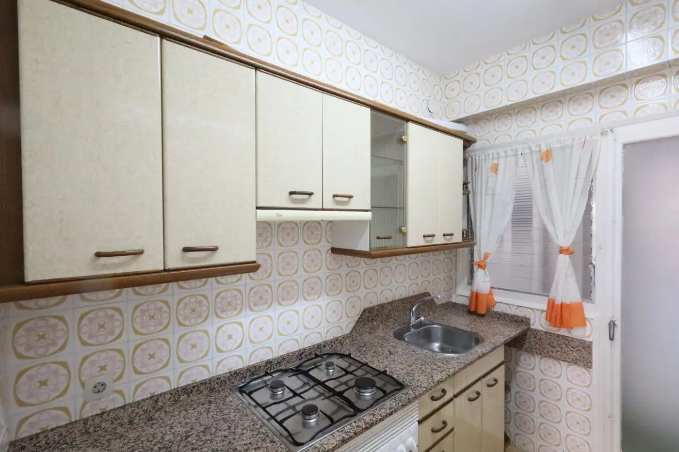 Cocina de Piso en venta en Barcelona con Calefacción, Balcón y Jacuzzi