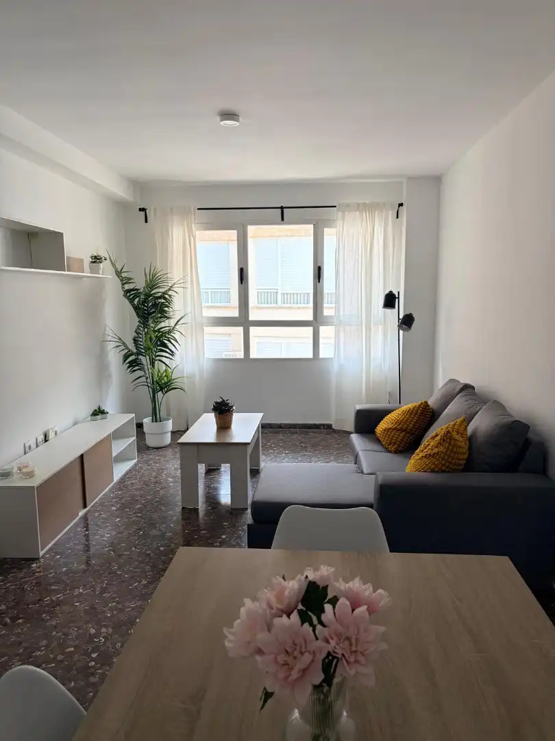 Flat for rent in Valencia, Valencia