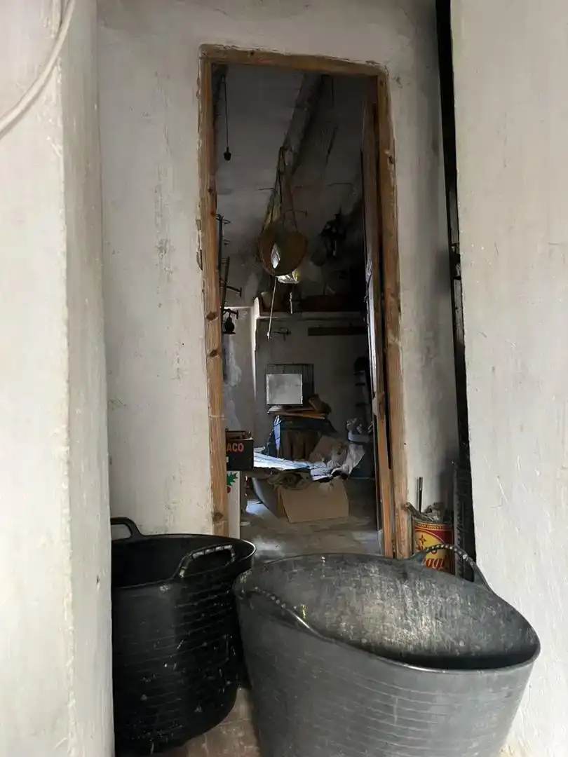 Casa adosada en venda en Yecla amb Traster, Moblat i Forn