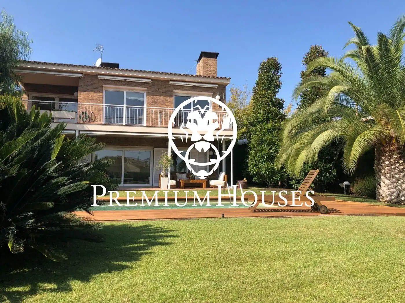 Casa amb piscina de lloguer a Alella