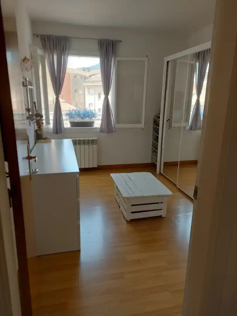 Dormitori de Pis en venda en Berga