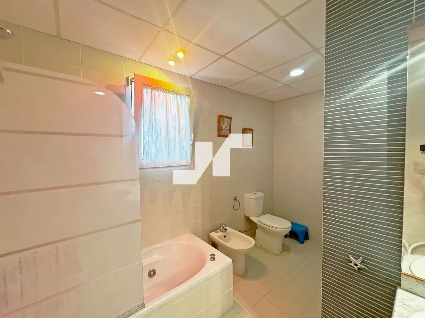 Baño de Dúplex en venta en Vila-real con Aire acondicionado, Calefacción y Terraza