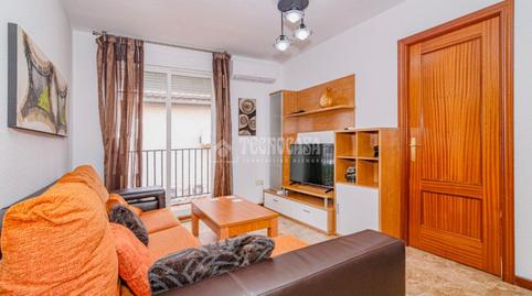 Foto 4 de Piso en venta en La Zubia Ciudad, La Zubia
