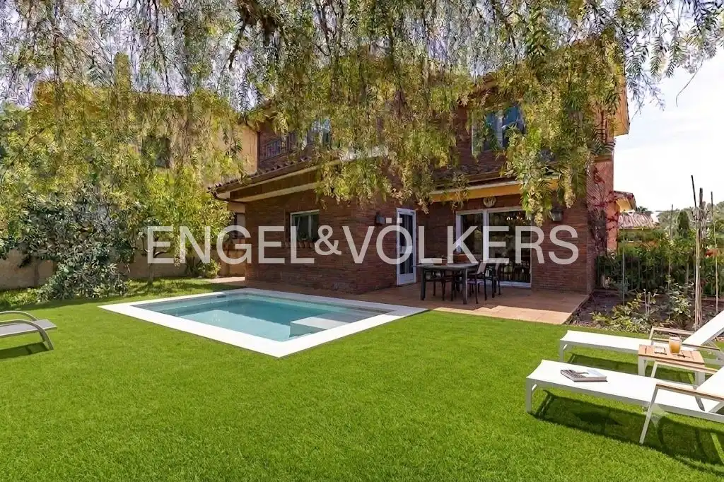 House with terrace for sale in La Palma de Cervelló