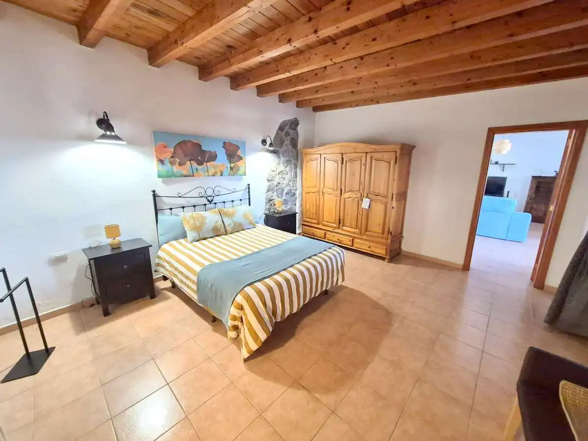 Dormitori de Casa o xalet en venda en Tías amb Jardí privat, Terrassa i Moblat