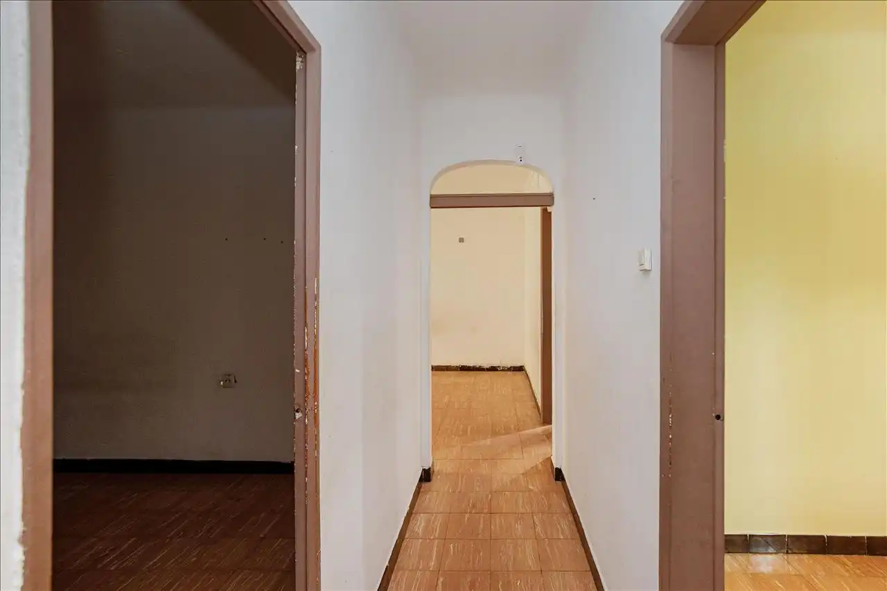 Wohnung zum Verkauf in Salt mit Terrasse