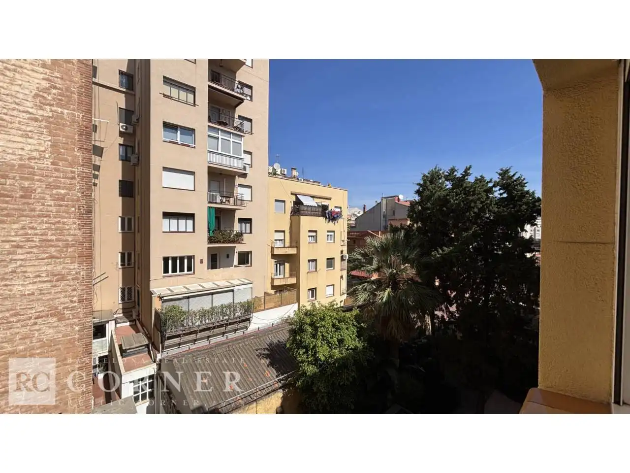 Exterior view of Attic for sale in Barcelona  with Air Conditioner, Heating and Parquet flooring