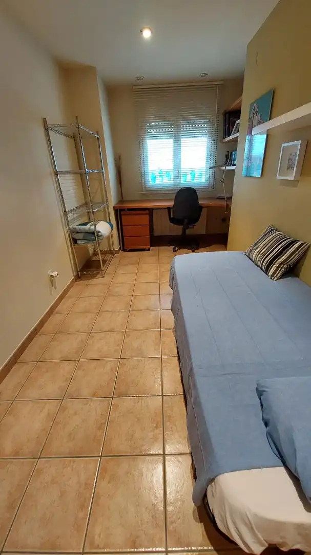 Habitación de Casa adosada de alquiler en Vilagrassa con Aire acondicionado, Calefacción y Jardín privado