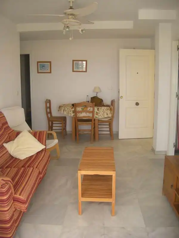 Comedor de Apartamento de alquiler en Conil de la Frontera con Aire acondicionado, Terraza y Amueblado