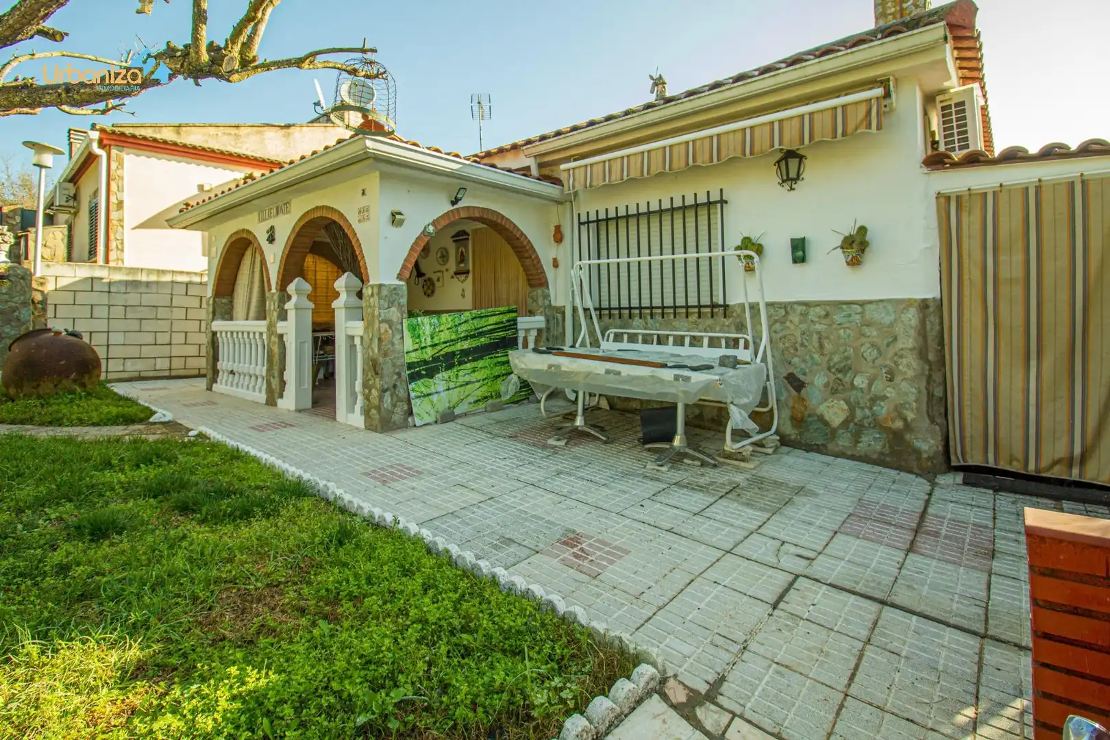 Garten von Haus oder Chalet zum Verkauf in Badajoz mit Privatgarten, Terrasse und Abstellraum
