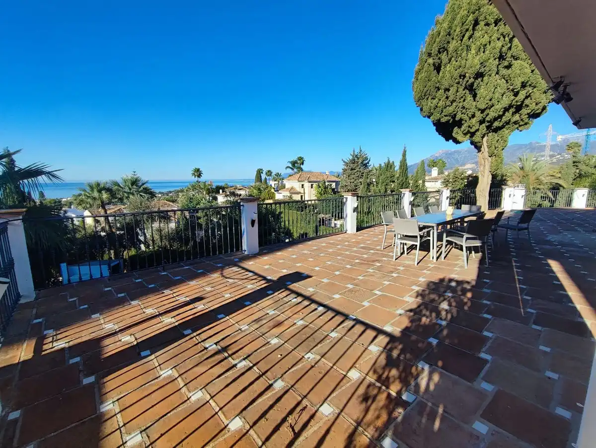 Terrassa de Casa adosada en venda en Marbella amb Aire condicionat, Terrassa i Traster