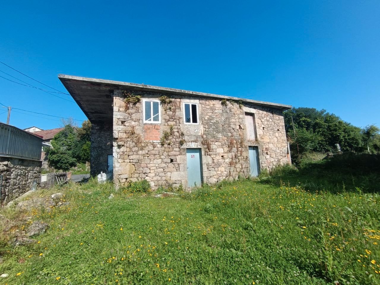 Vista exterior de Casa o xalet en venda en A Estrada  amb Jardí privat