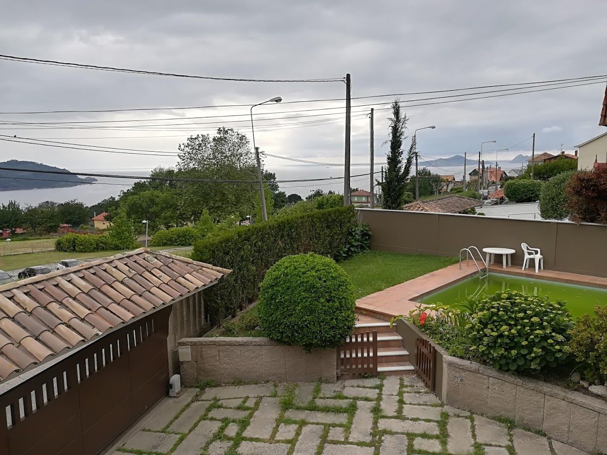 Casa o xalet de lloguer a Rúa da Eira Vella, Coruxo - Oia - Saiáns
