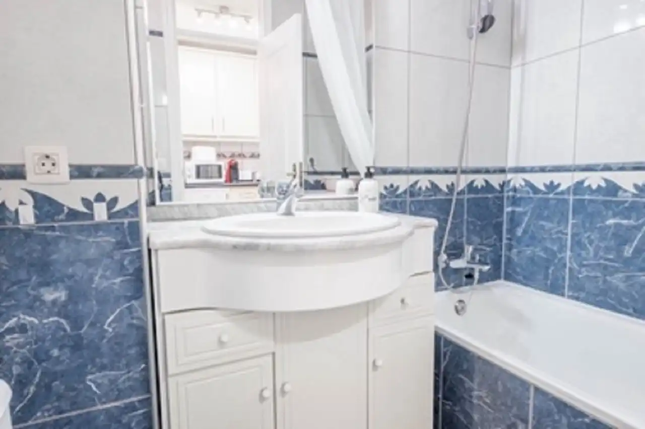Badezimmer von Wohnung zum Verkauf in Adeje mit Terrasse, Möbliert und Gemeinschaftspool