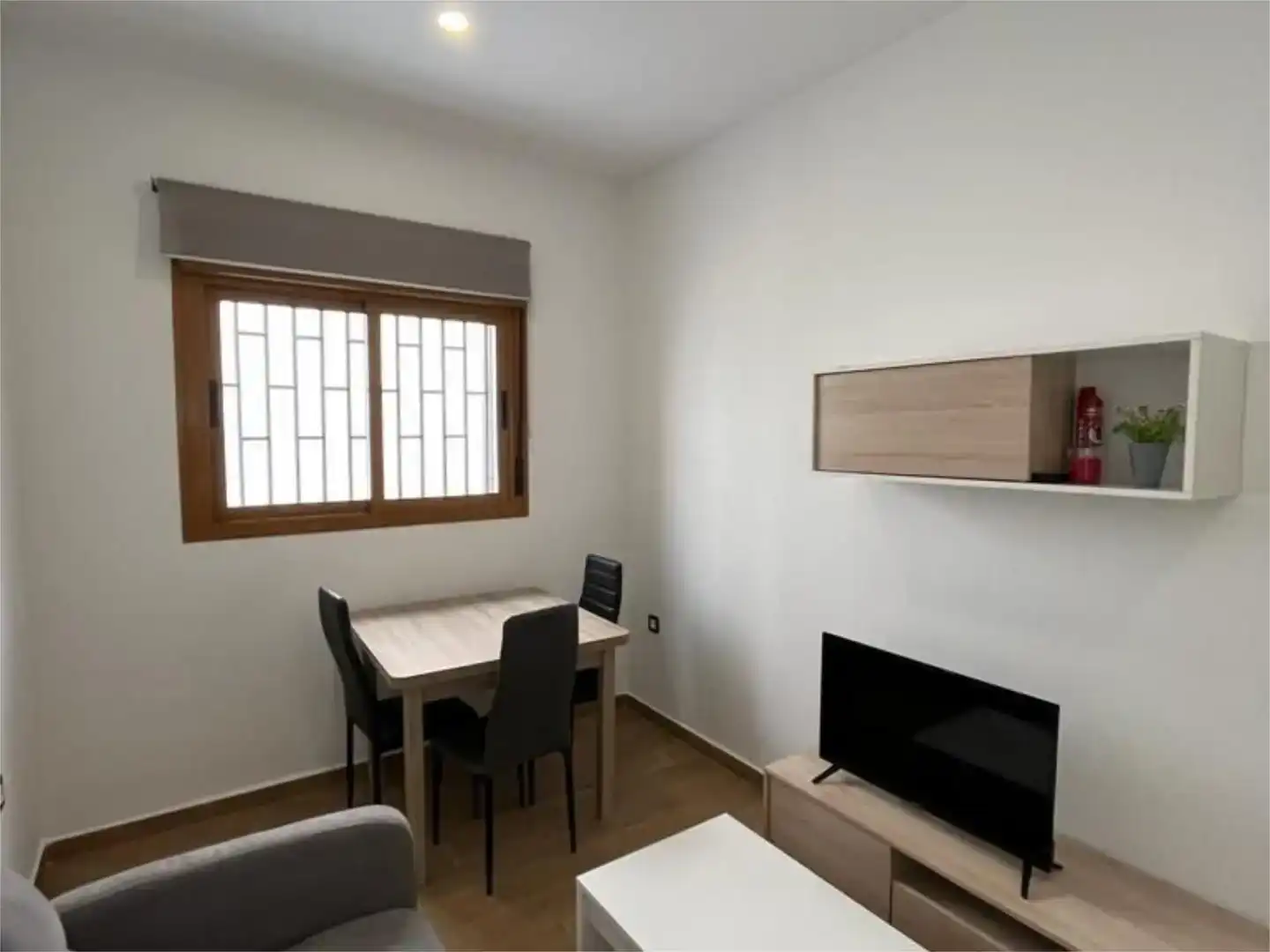 Living room of Flat for rent in Melilla  with Air Conditioner and Furnished
