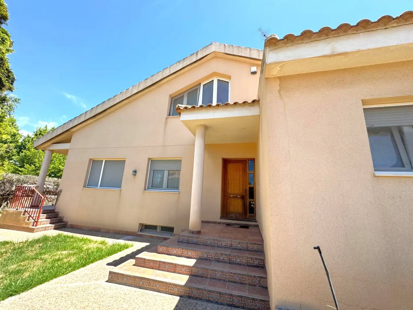 Vista exterior de Casa o xalet en venda en San Javier amb Aire condicionat, Jardí privat i Terrassa