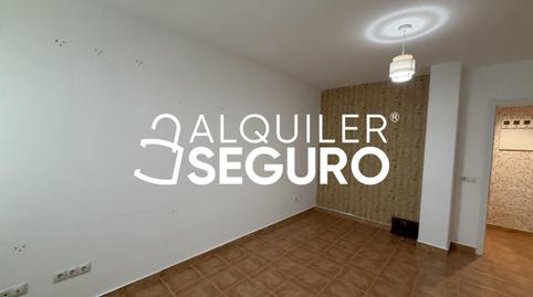 Foto 3 de Pis de lloguer a Barrio de la Estacion , Yeles, Toledo