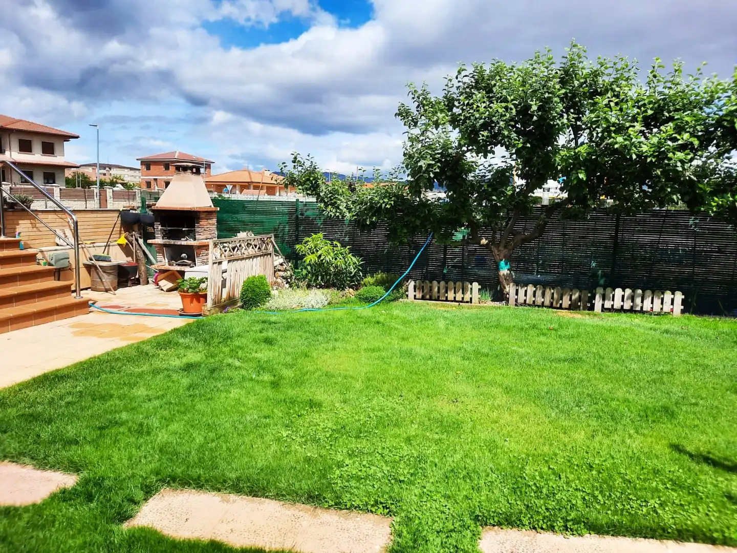 Jardí de Casa adosada en venda en Medina de Pomar amb Calefacció, Jardí privat i Parquet