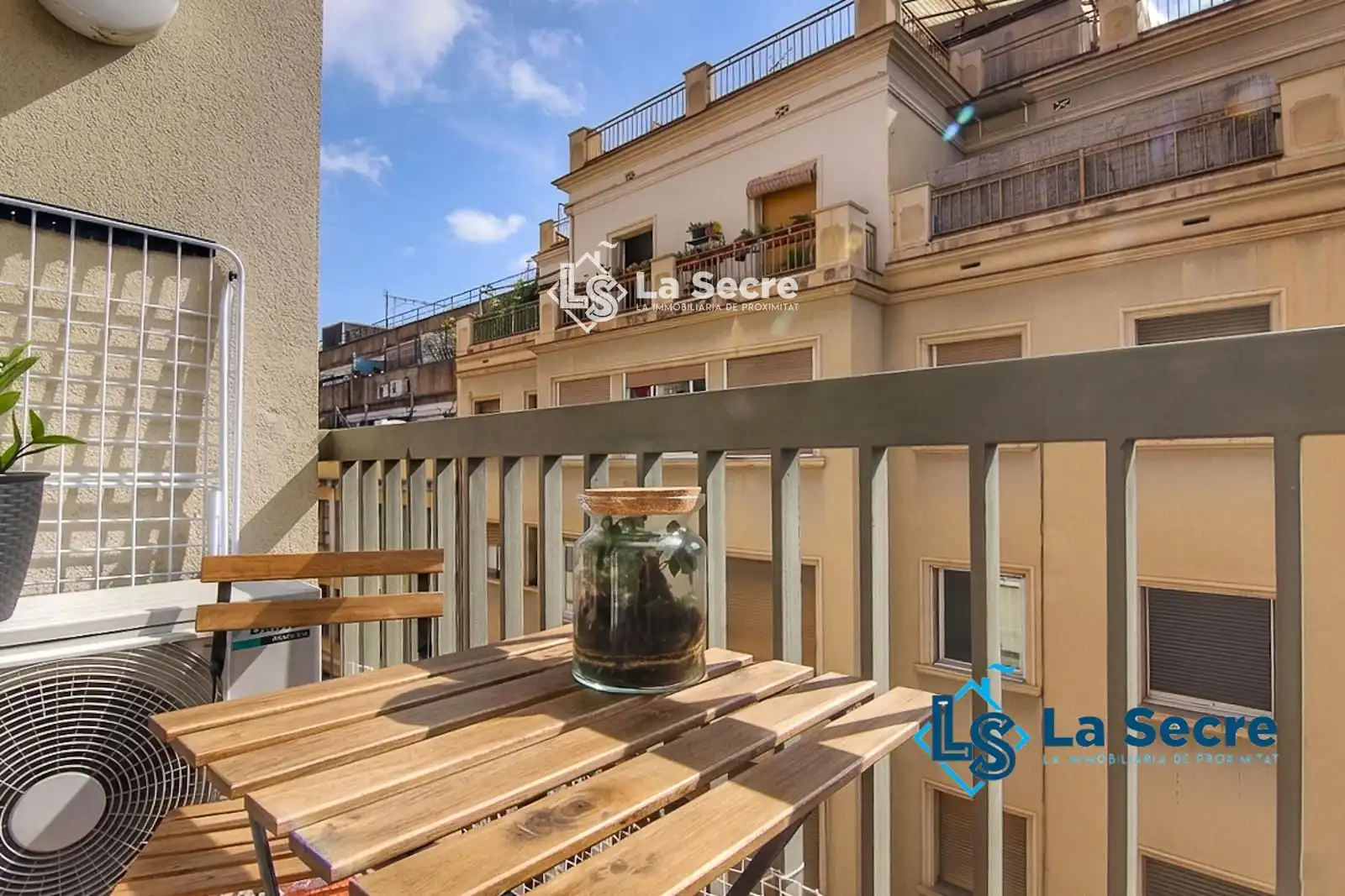 Terraza de Piso en venta en Barcelona con Calefacción y Terraza