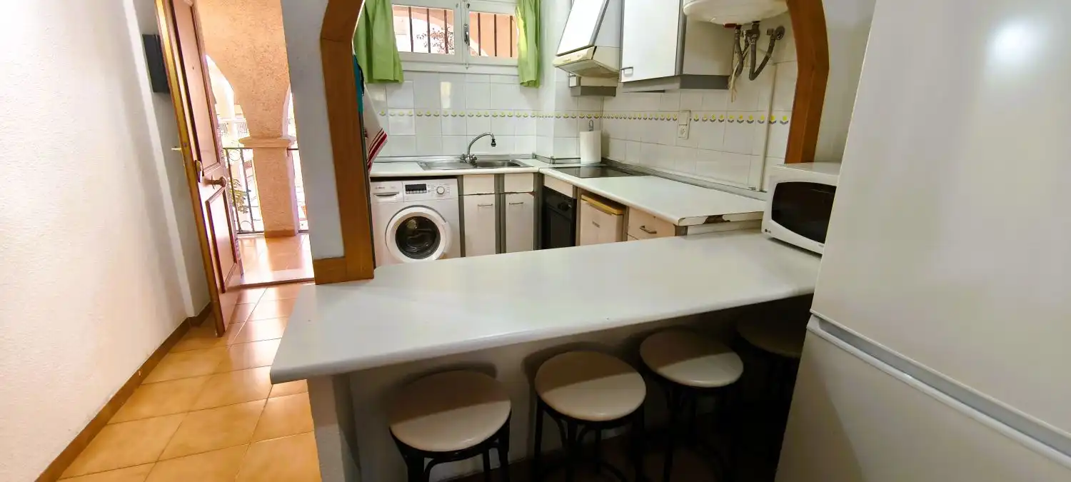 Küche von Wohnungen zum Verkauf in Salou mit Heizung, Terrasse und Möbliert