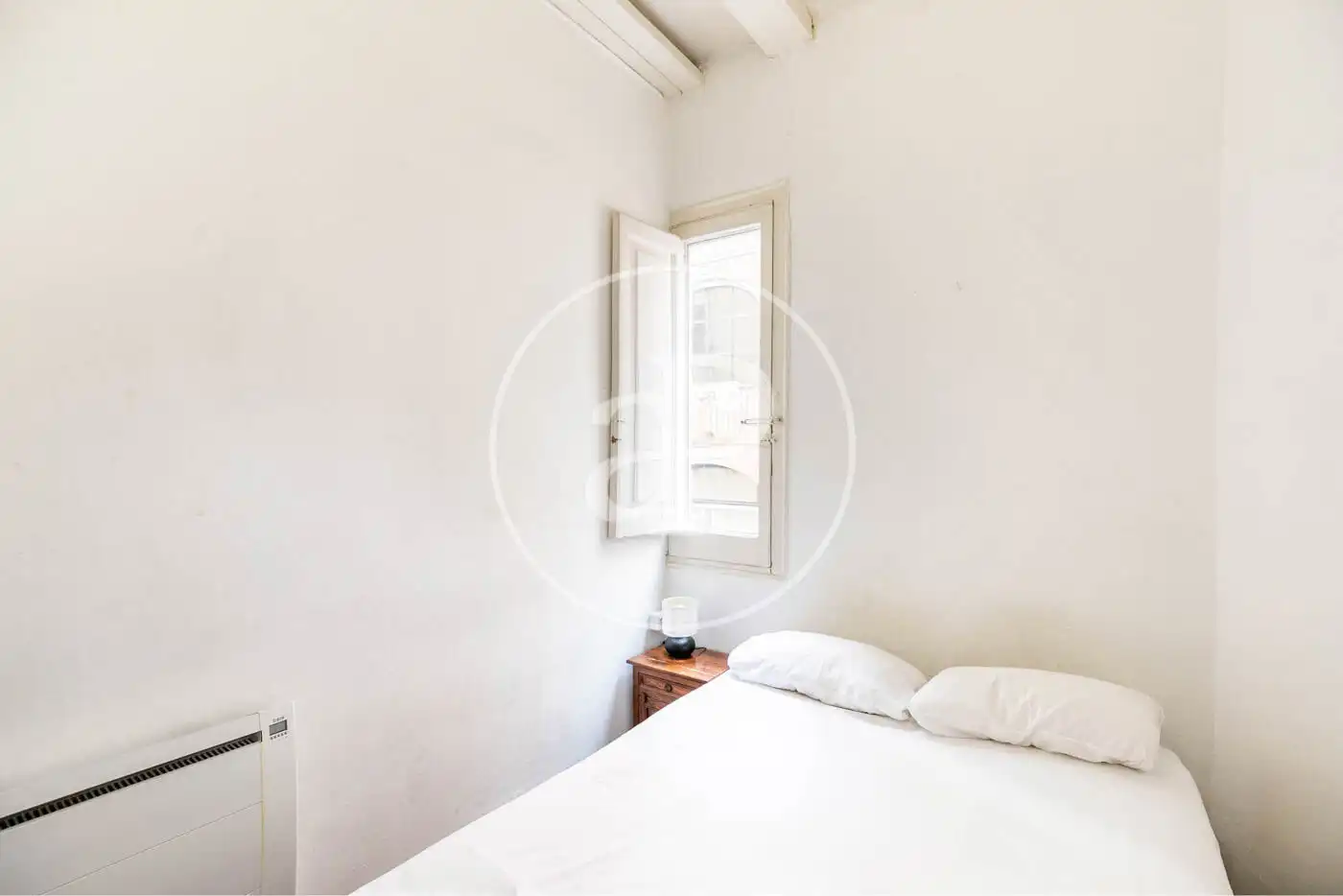 Schlafzimmer von Wohnung zum Verkauf in Barcelona mit Klimaanlage, Heizung und Möbliert