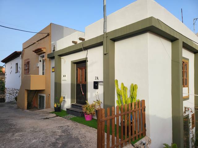 Casa adosada en Venta en Calle las Chafiras, 19 en Charco del Pino