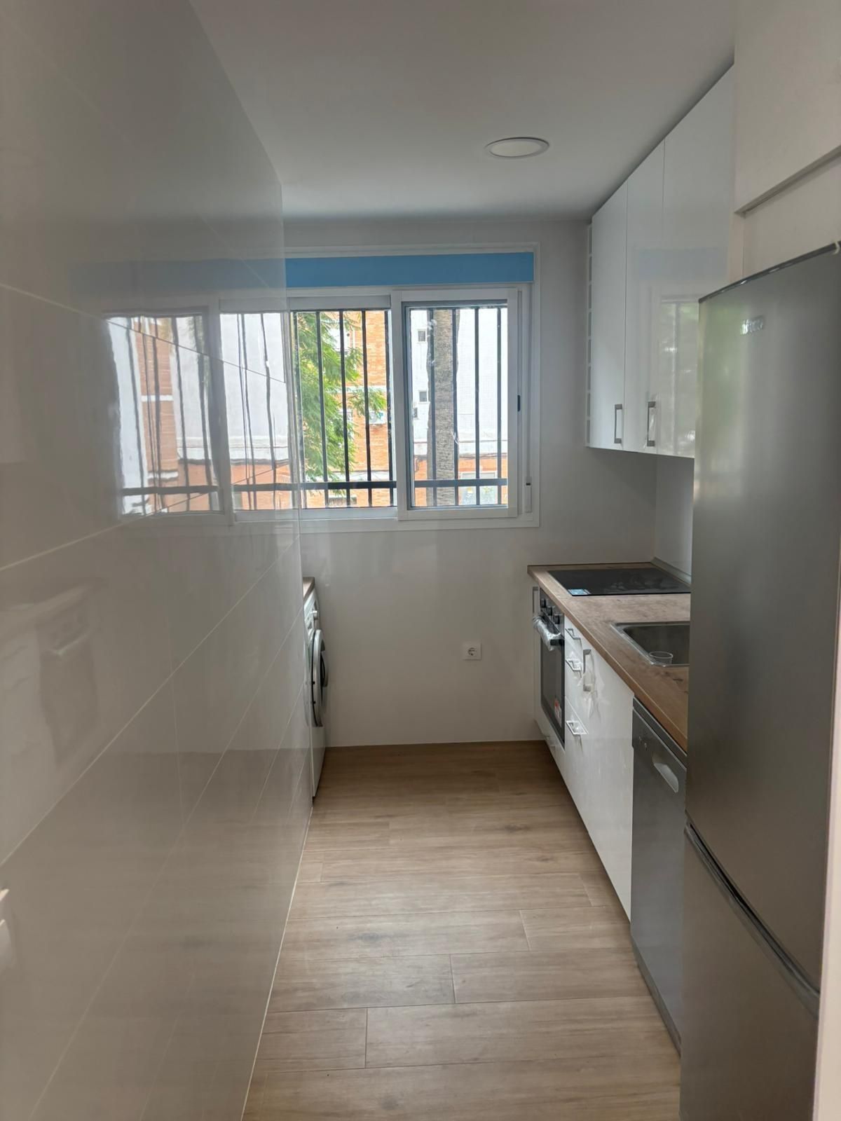 Kitchen of Flat to rent in  Sevilla Capital  with Air Conditioner, Storage room and Balcony