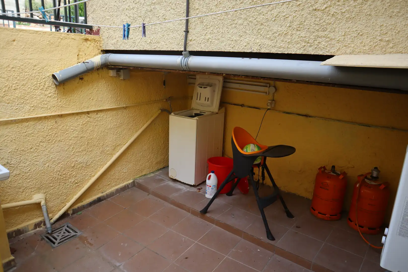 Terrasse von Einfamilien-Reihenhaus zum Verkauf in Tossa de Mar mit Klimaanlage, Privatgarten und Terrasse