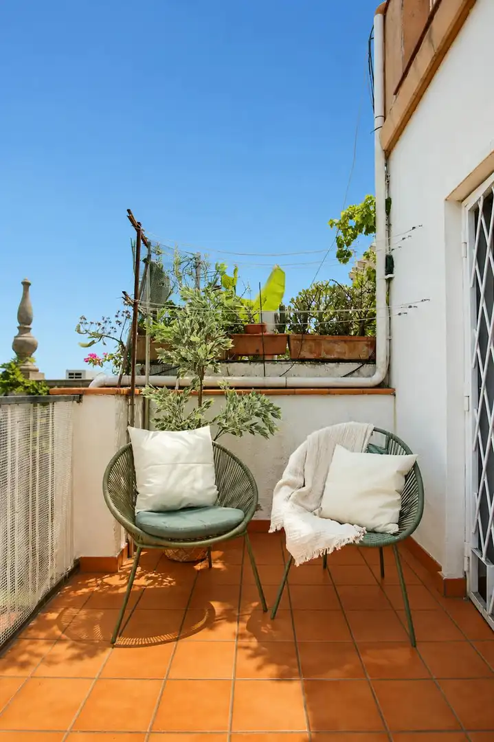 Balcony of Flat for rent in Barcelona  with Air Conditioner, Heating and Furnished