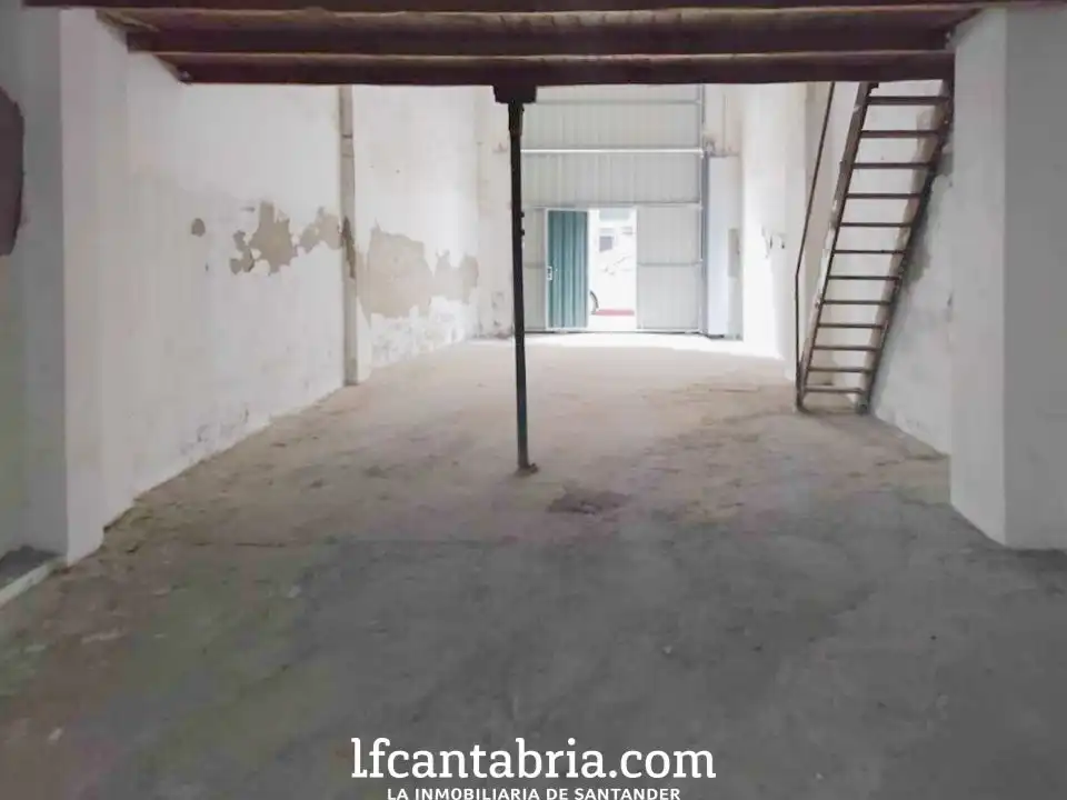Local comercial en venta en Castilla - Hermida, imagen 4