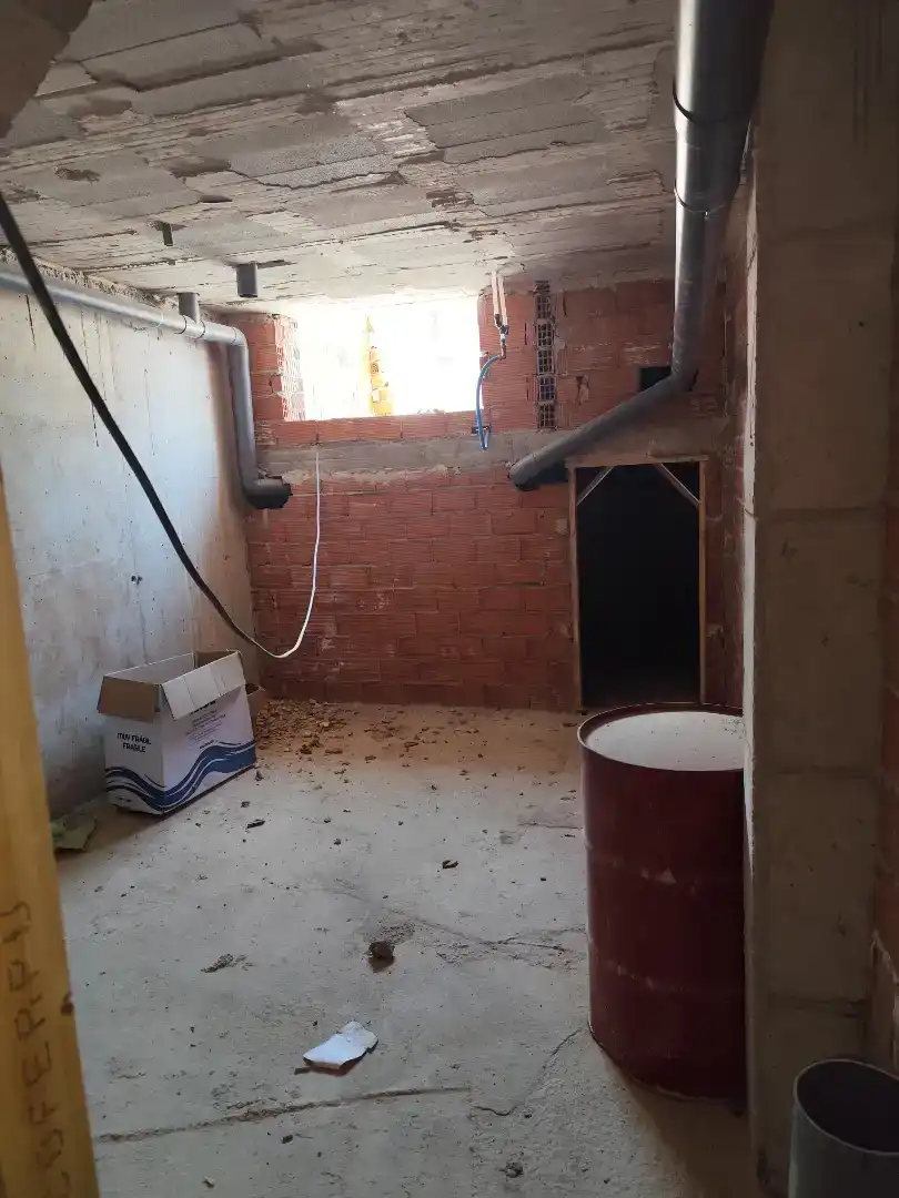 Casa adosada en venda en  Jaén Capital amb Piscina