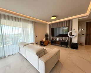 Living room of Flat to rent in Marbella  with Air Conditioner, Terrace and Swimming Pool