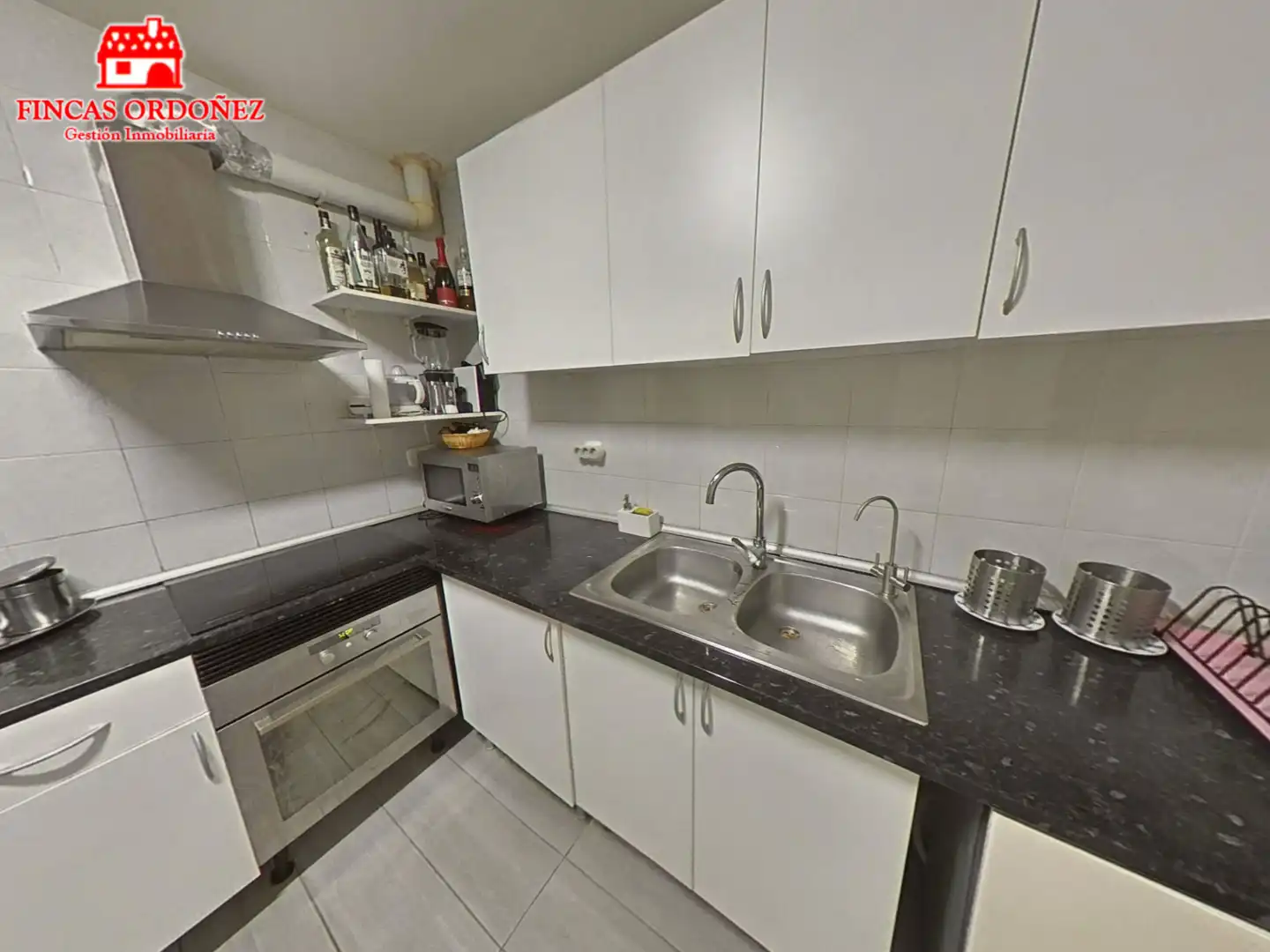 Cocina de Piso en venta en Sant Andreu de la Barca con Aire acondicionado, Calefacción y Terraza