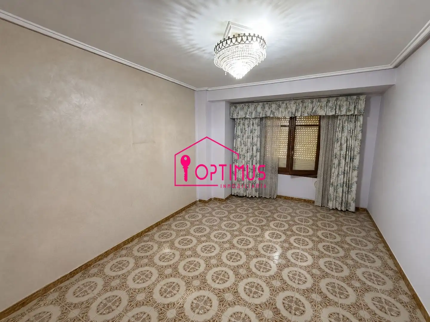 Apartament en venda en Valencia amb Terrassa, Traster i Balcó