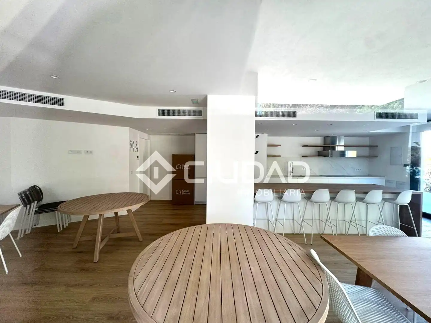 Cocina de Piso en venta en Sanlúcar de Barrameda con Jardín privado, Terraza y Trastero