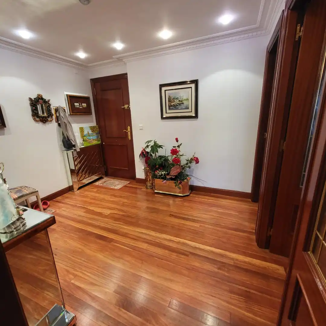 Piso en venta en Basauri  con Calefacción, Terraza y Trastero
