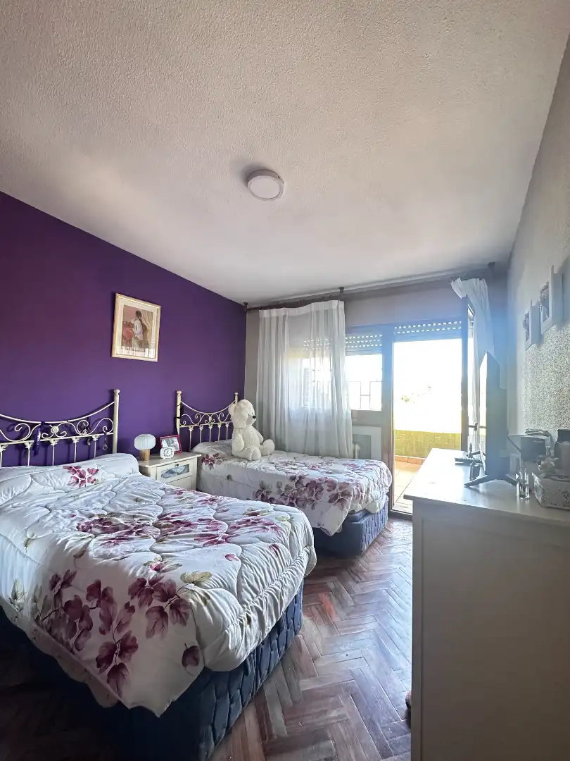 Habitación de Casa o chalet en venta en Las Rozas de Madrid con Aire acondicionado, Calefacción y Jardín privado