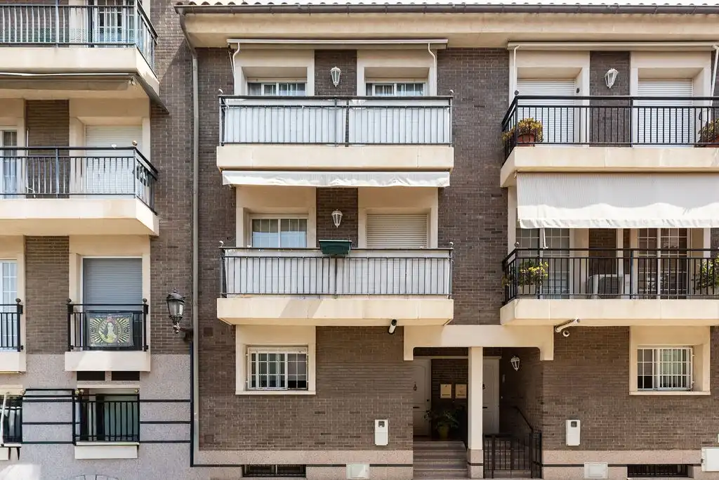 Außenansicht von Haus oder Chalet zum Verkauf in Canet de Mar mit Klimaanlage, Heizung und Terrasse