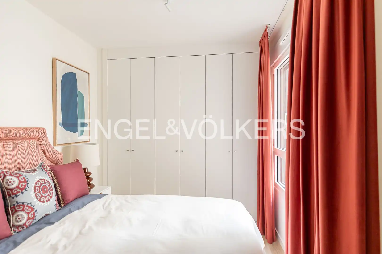 Bedroom of Flat for rent in Madrid  with Air Conditioner, Heating and Private garden