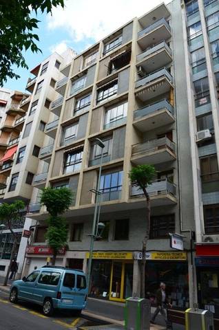 Local comercial en Venta en Nou Eixample Nord