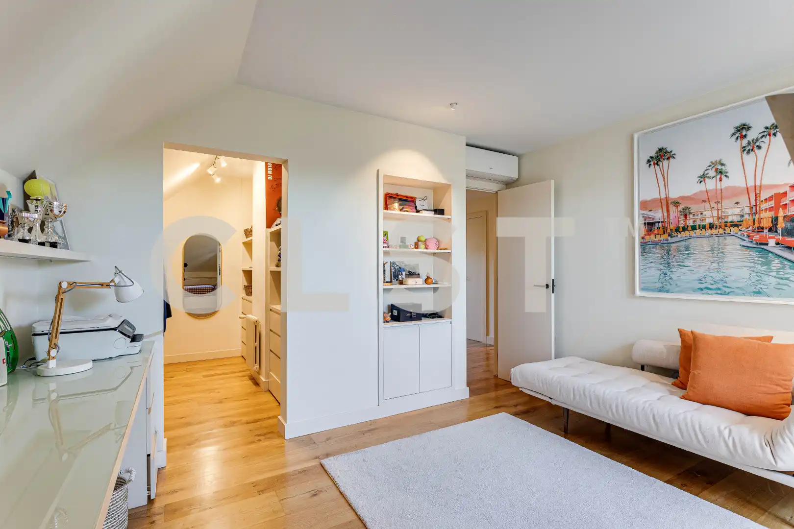 Schlafzimmer von Dachboden zur Miete in Barcelona mit Klimaanlage, Heizung und Parkett